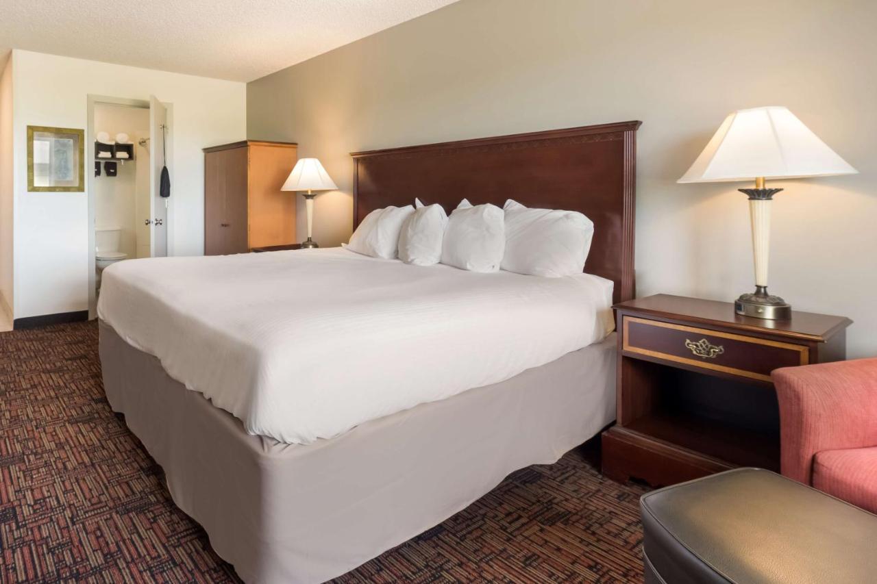 Surestay Hotel By Best Western Thomson Exterior foto
